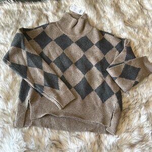 A b e r c r o m b i e  &  F i t c h • Argyle mockneck sweater